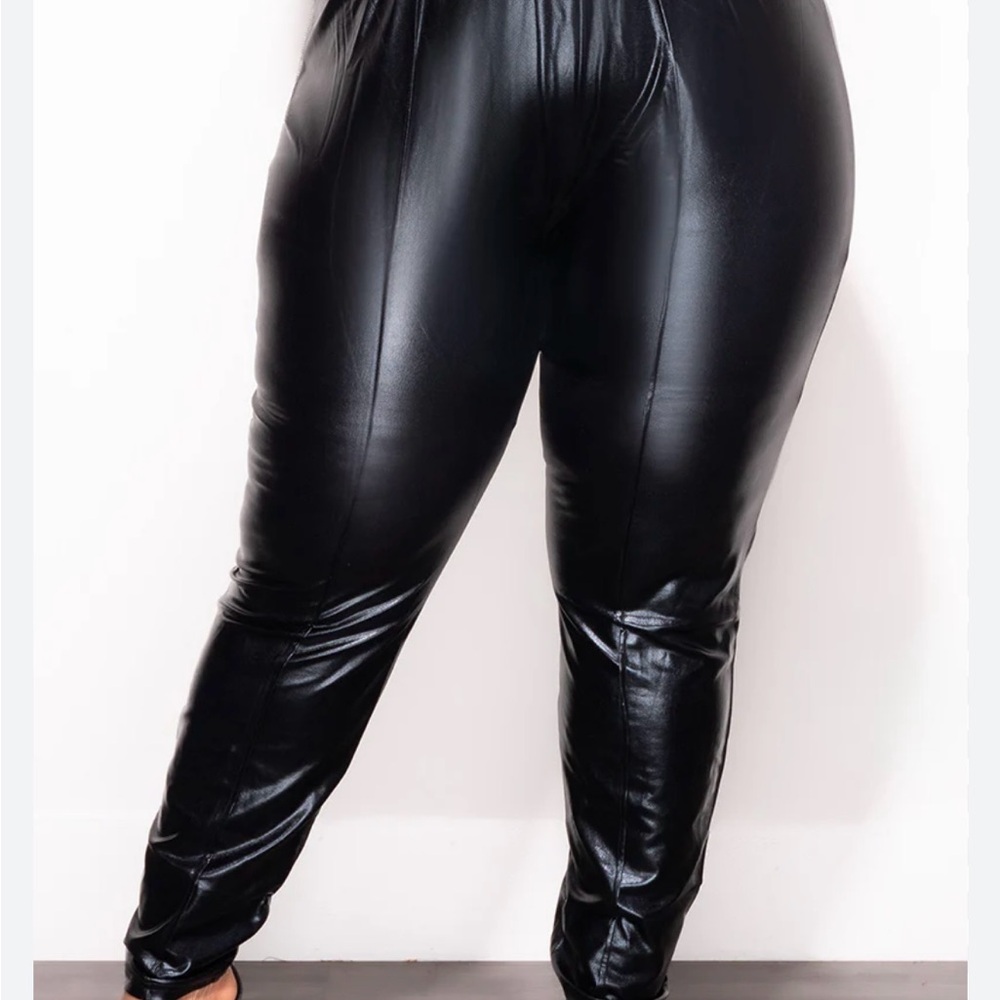 Riviera Shiny Black Faux Leather Skinny Pants